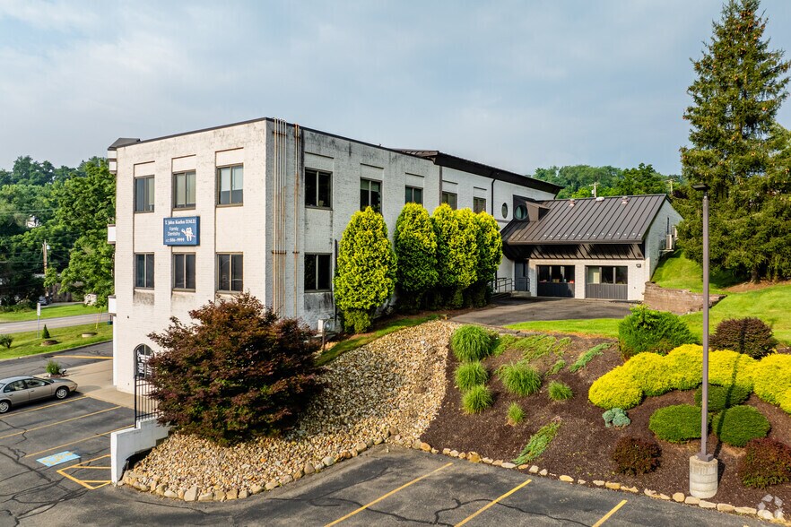 More Photos Of 1201 Broughton Rd, Pittsburgh Office For Lease