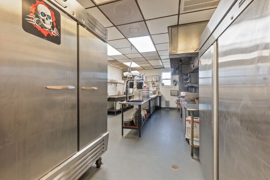 More Photos Of 49252 NC 12, Buxton Restaurant For Sale