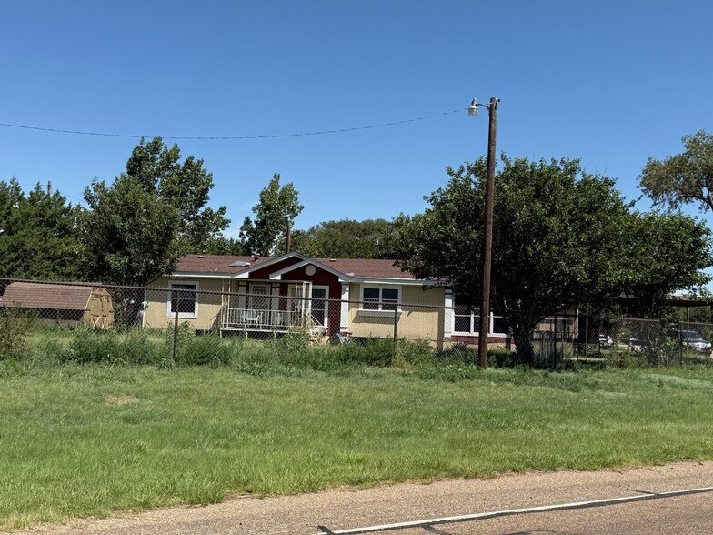 More Photos Of 1530 Interstate Highway 27, Hale Center Manufactured Housing Mobile Home Park For Sale