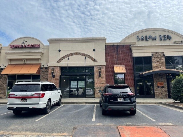 More Photos Of 6601-6603 Sugarloaf Pky, Duluth Storefront For Lease