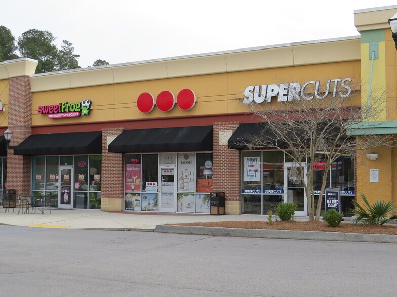 More Photos Of 1597 Central Ave, Summerville Unknown For Lease