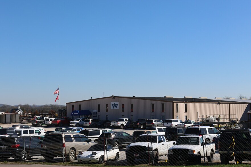 More Photos Of 395 S Main St, Eagleville Warehouse For Sale