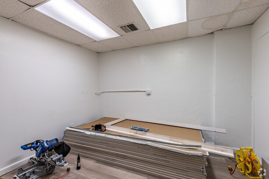 More Photos Of 244 E Graves Ave, Orange City Apartments For Lease