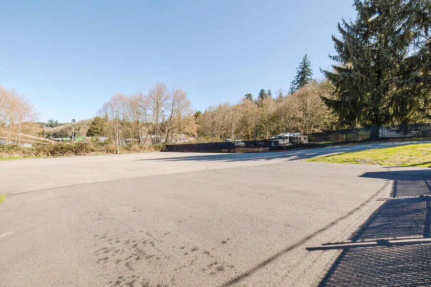 More Photos Of 3649 Frontage Rd, Port Orchard Office For Lease