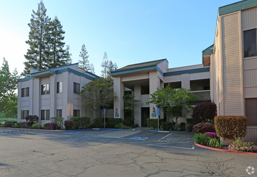 More Photos Of 400 El Cerro Blvd, Danville Office For Sale