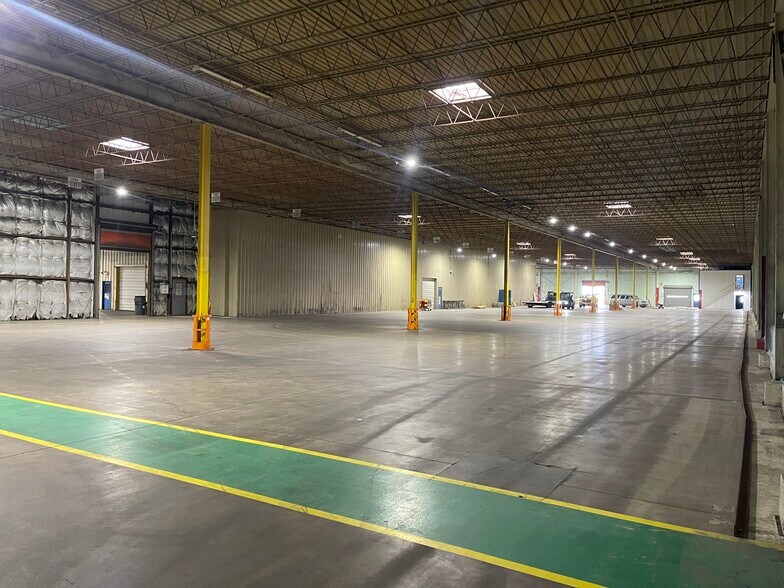 More Photos Of , Lincoln Industrial For Sale