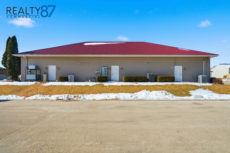 More Photos Of 4659 Highway 13, Central City Restaurant For Sale
