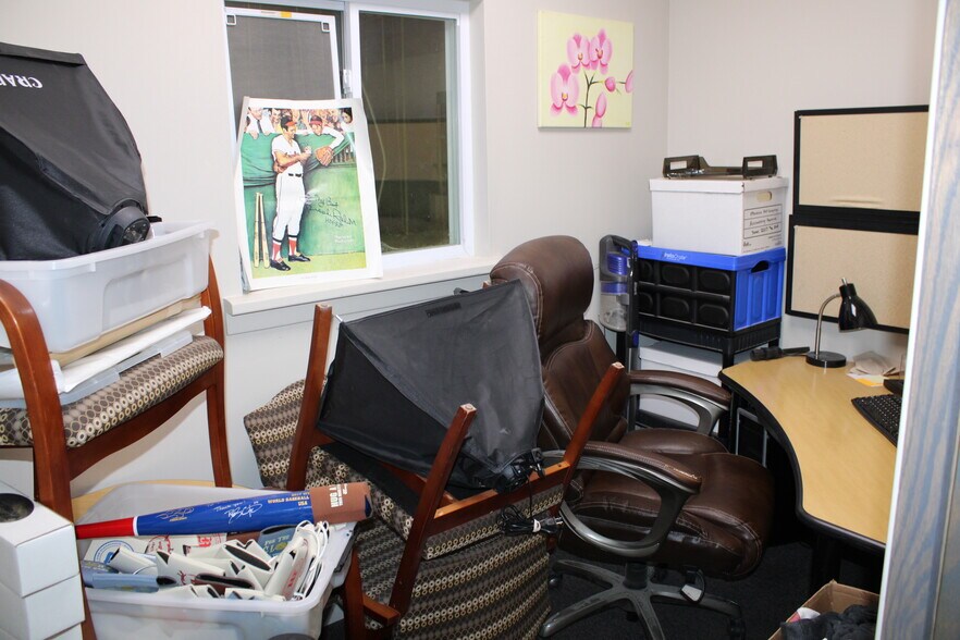 More Photos Of 7801 Corporate Blvd, Plain City Industrial For Sale