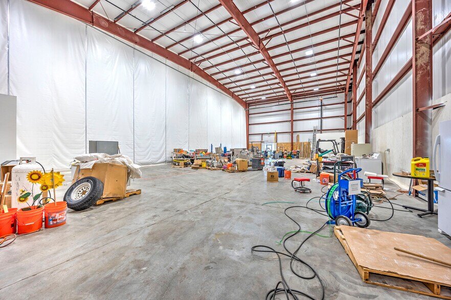 More Photos Of 2746 Battelle Blvd, Richland Industrial For Lease