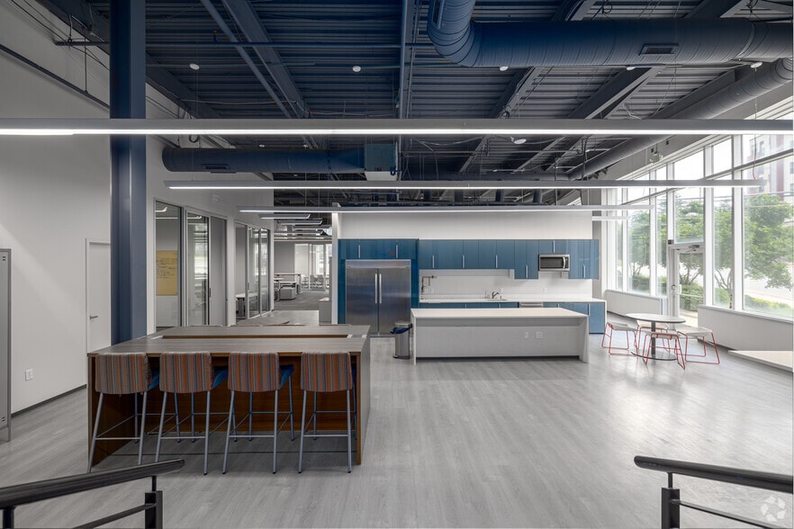 More Photos Of 600 Washington Ave, Towson Office For Lease