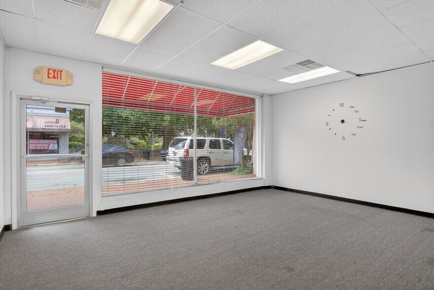 More Photos Of 126 N Main St, Warrenton Medical For Lease