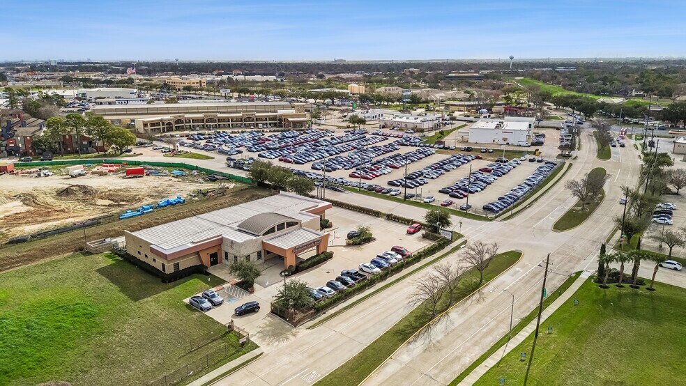 More Photos Of 11706 Fallbrook Dr, Houston Medical For Lease