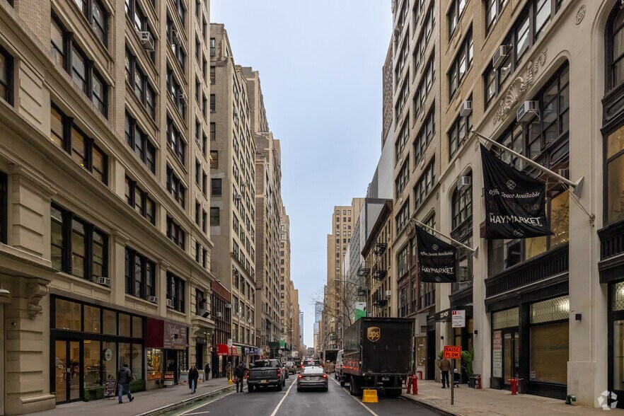 More Photos Of 146 W 29th St, New York Loft Creative Space For Sale