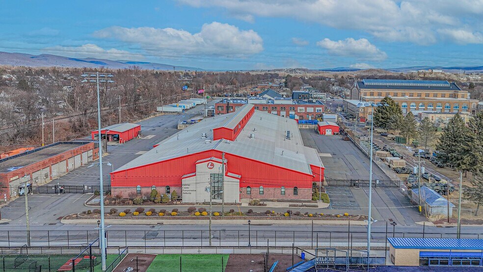 More Photos Of 315 Northampton St, Kingston Industrial For Sale