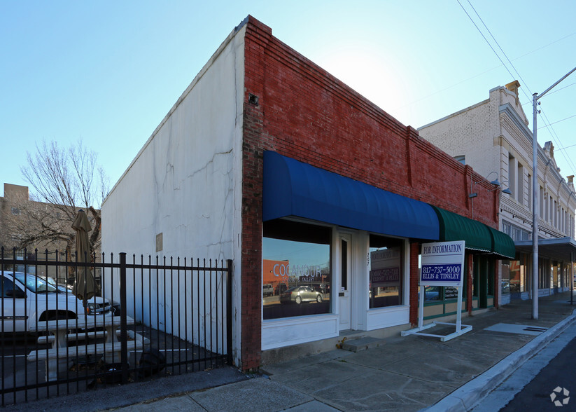 Primary Photo Of 207-209 S Jennings Ave, Fort Worth Loft Creative Space For Lease