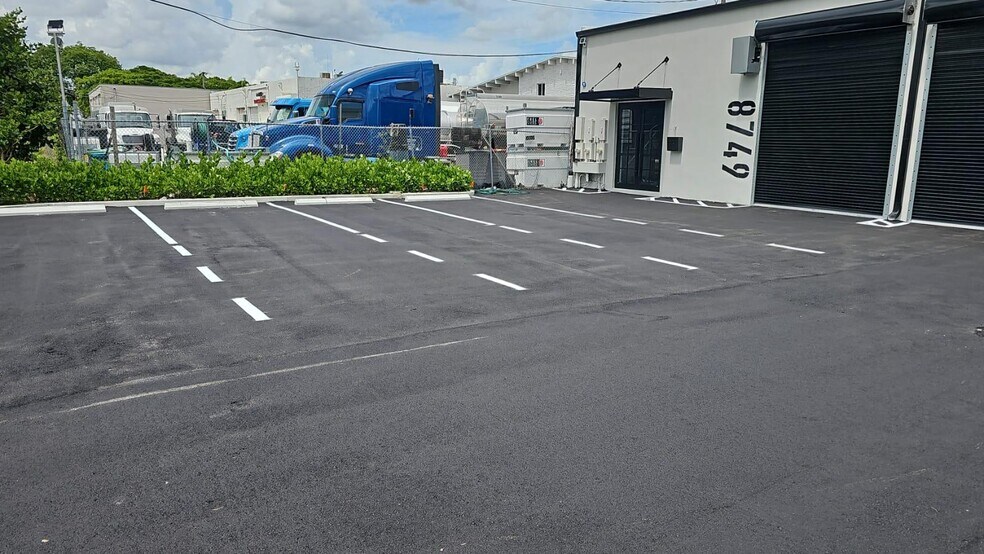 More Photos Of 8747 SW 134th St, Miami Warehouse For Lease