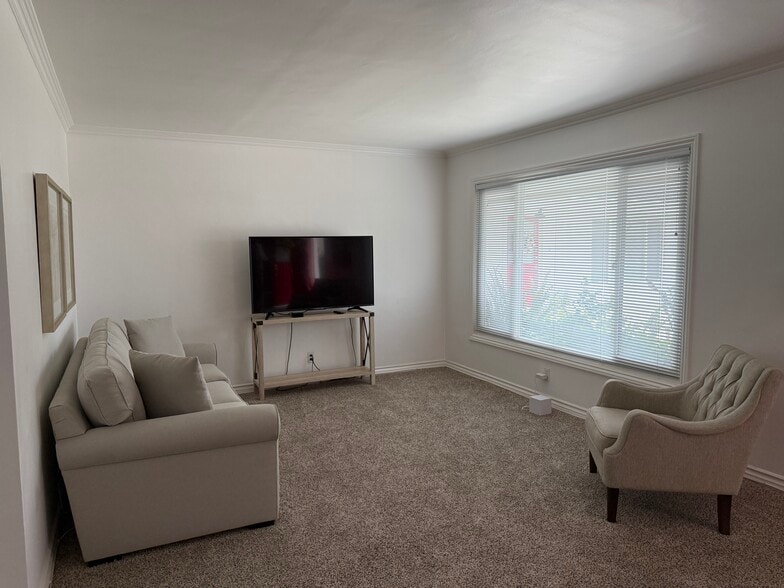 More Photos Of 200-202 E Huntington Dr, Alhambra Apartments For Sale