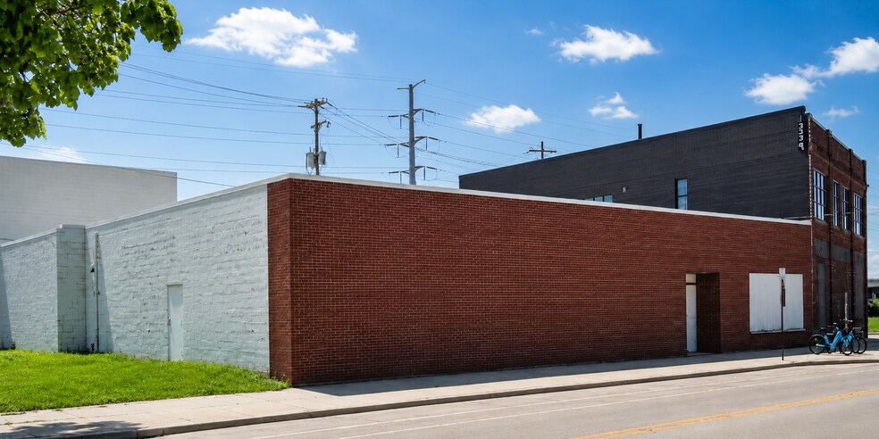 Primary Photo Of 327 Broadway, Green Bay Industrial For Sale