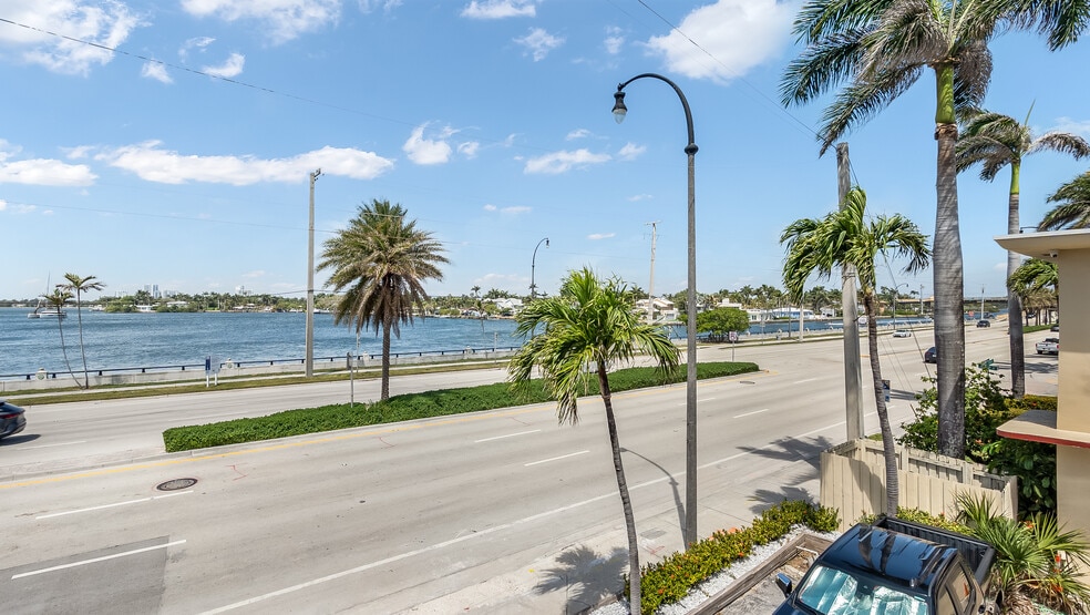 More Photos Of 505-513 S Ocean Dr, Hollywood Apartments For Sale