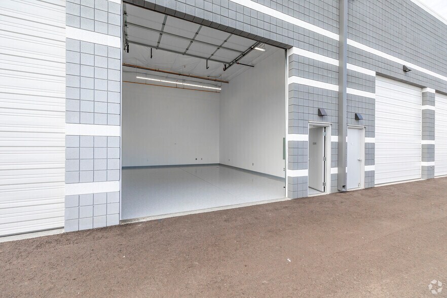 More Photos Of 24415 N 19th Ave, Phoenix Warehouse For Sale