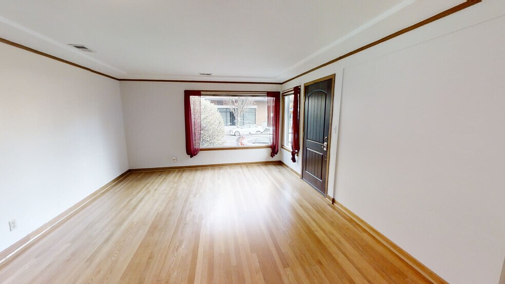 More Photos Of 1607-1611 NE 16th Ave, Portland Office For Lease