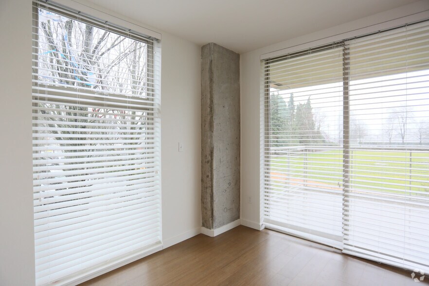 More Photos Of 3705 N Overlook Blvd, Portland Apartments For Sale