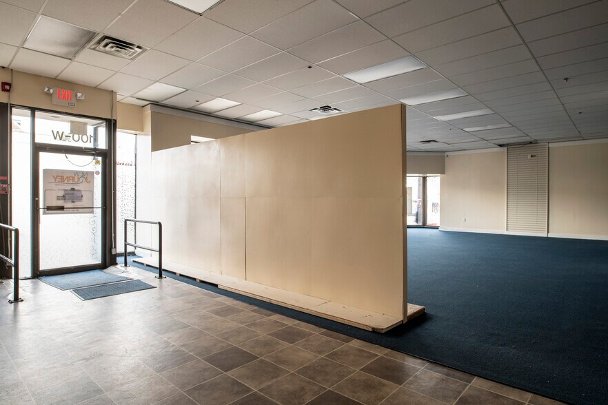 More Photos Of 100-126 W Chelten Ave, Philadelphia Schools For Lease