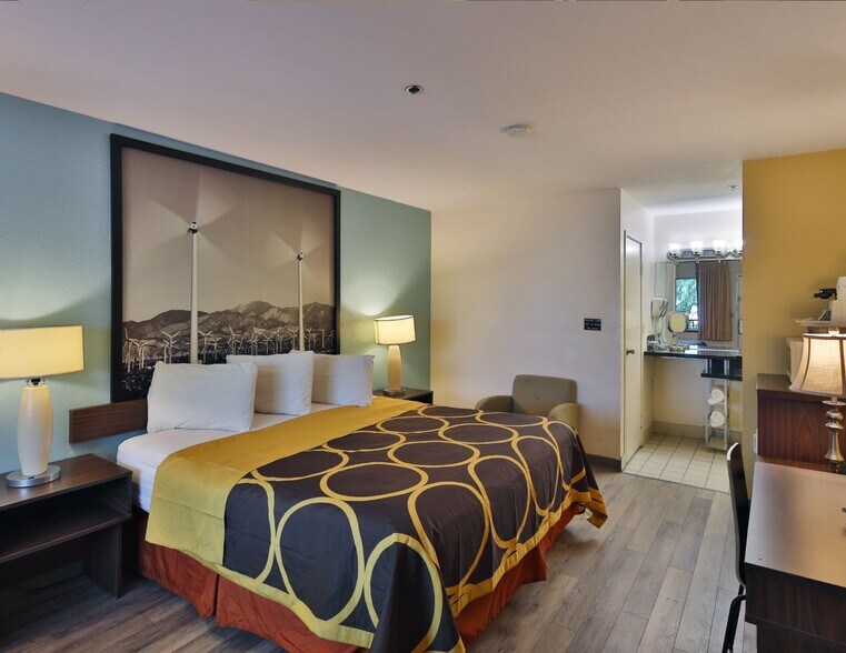 More Photos Of 81753 111 Hwy, Indio Hotel For Sale