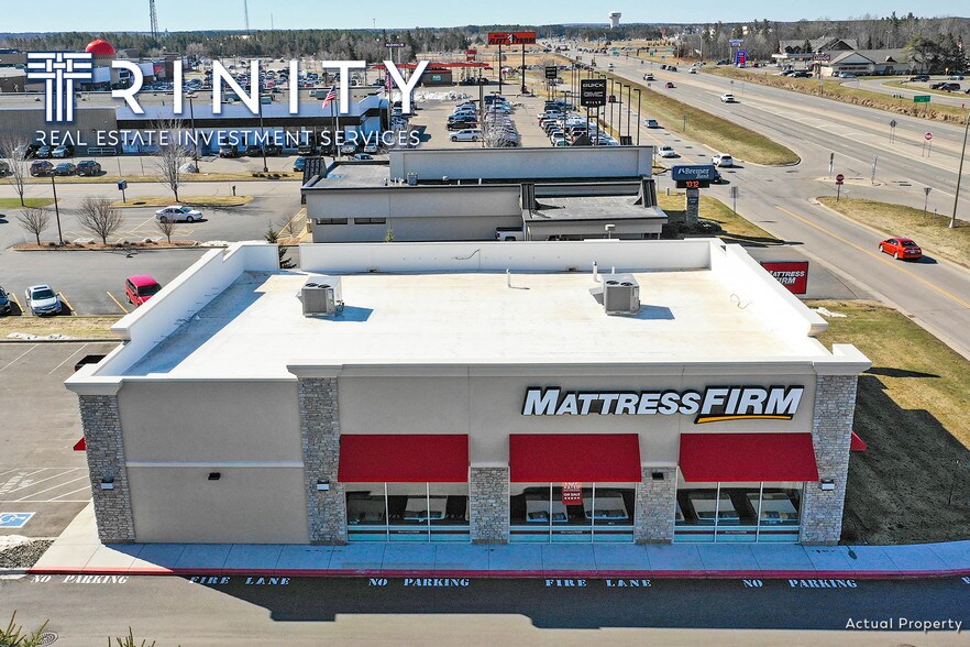 More Photos Of 14230 Dellwood Dr, Baxter Freestanding For Sale