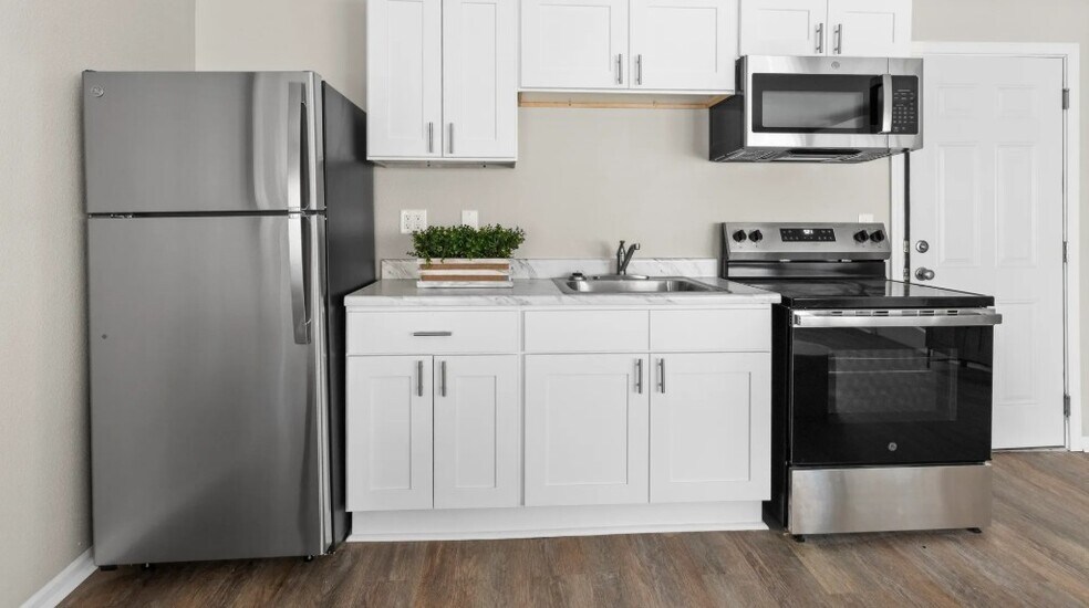 More Photos Of , Kansas City Multifamily For Sale