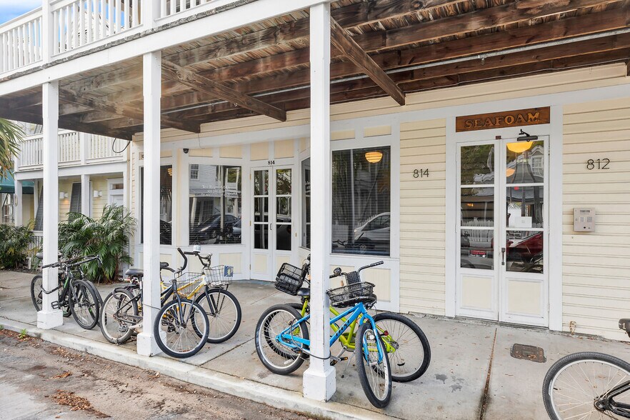 More Photos Of 812 Fleming St, Key West Storefront For Sale
