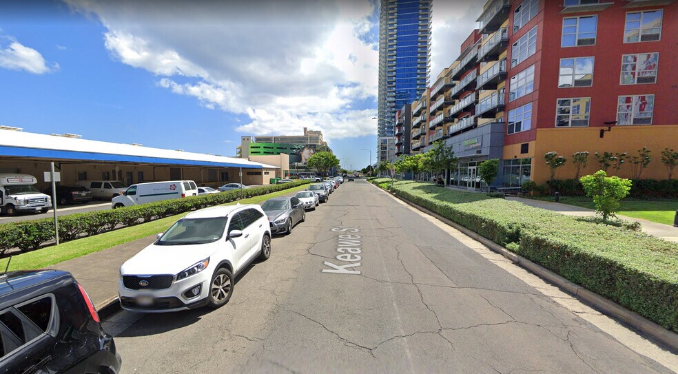 More Photos Of 670 Auahi St, Honolulu General Retail For Lease