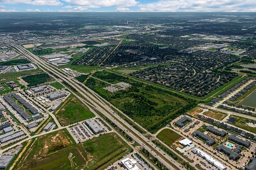 More Photos Of Monument Crossing, Grand Pky, Katy Industrial For Lease