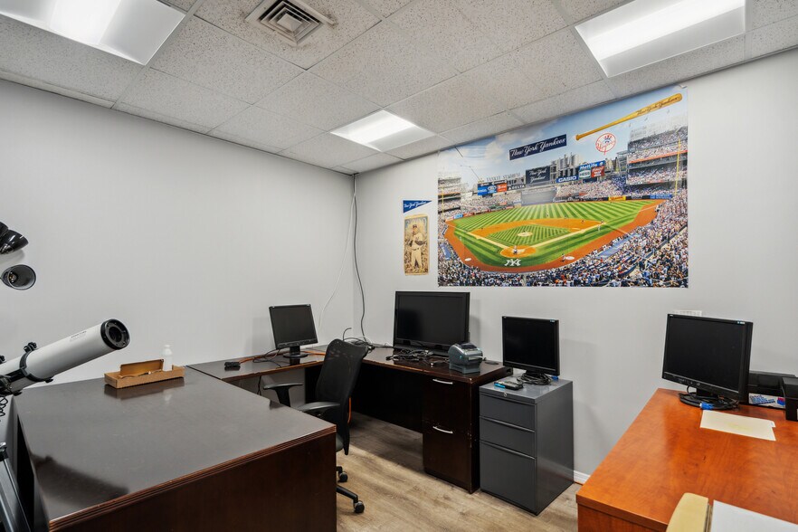 More Photos Of 2170 Joshuas Path, Hauppauge Freestanding For Sale