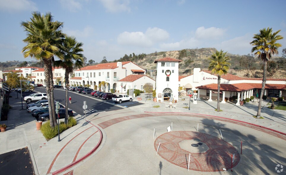 More Photos Of 5256 S Mission Rd, Bonsall Storefront Retail Office For Lease