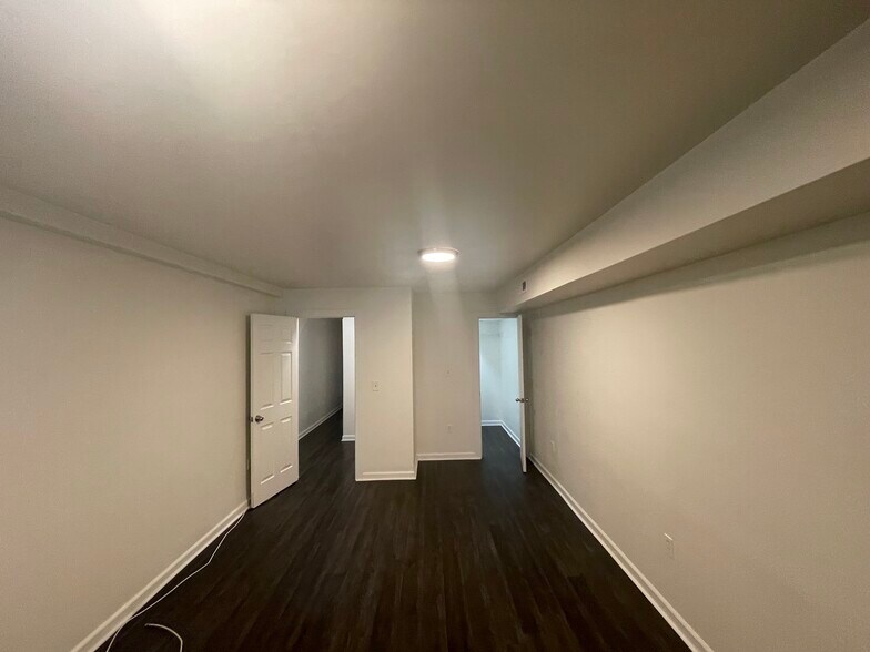 More Photos Of 874 Washington Blvd, Baltimore Apartments For Sale