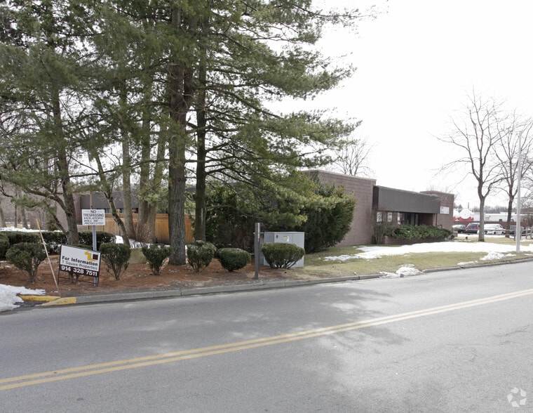 More Photos Of 41 Kensico Dr, Mount Kisco Light Manufacturing For Sale