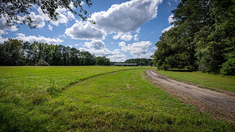 More Photos Of Tuten Road, Round O Land For Sale