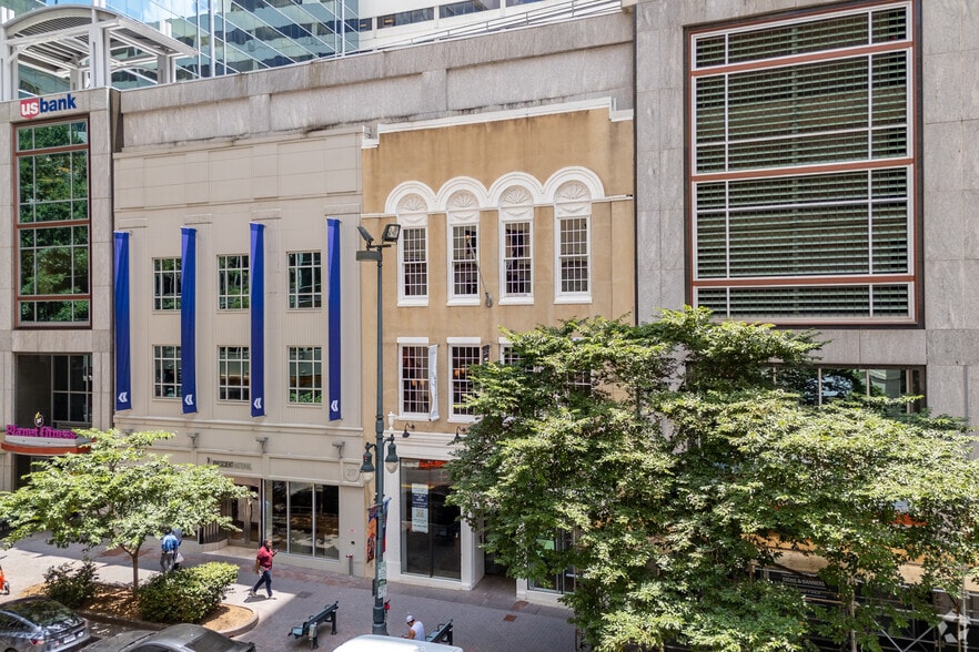 More Photos Of 221 S Tryon St, Charlotte General Retail For Sale