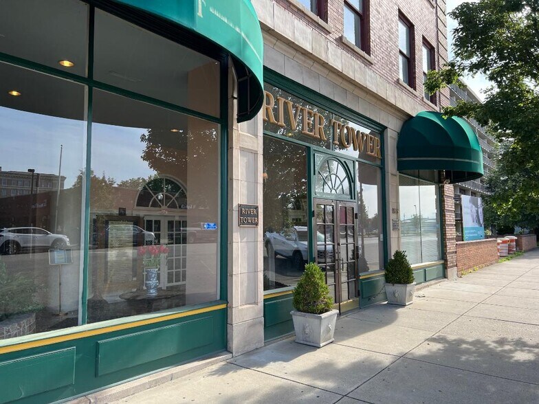 More Photos Of 1108 3rd Ave, Huntington Office For Lease