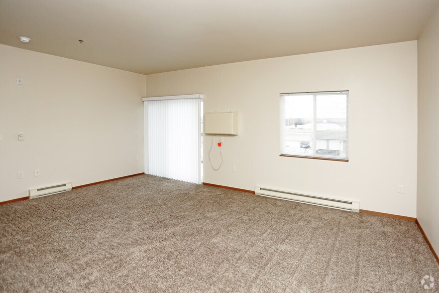 More Photos Of 1300-1302 Quiniela Dr, North Sioux City Apartments For Sale