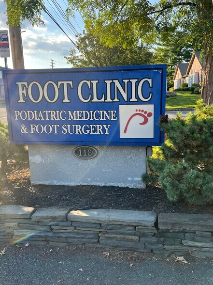 More Photos Of 118 Columbia Tpke, Florham Park Medical For Sale