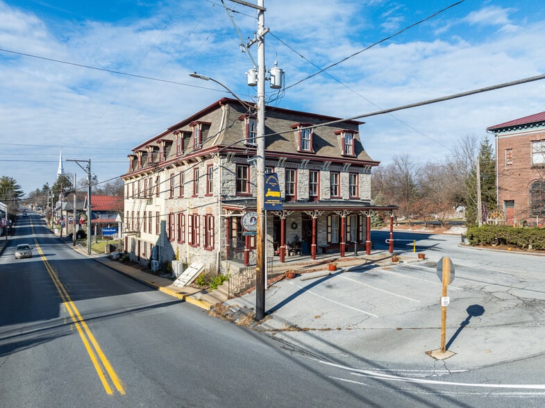 More Photos Of 101 N Market St, Schaefferstown General Retail For Sale