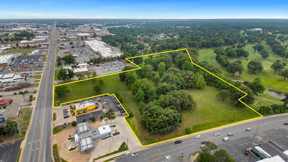 More Photos Of 901 S. Caraway Rd, Jonesboro Land For Sale