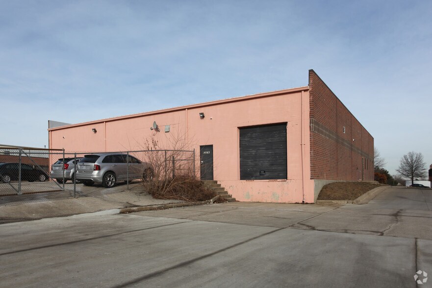 More Photos Of 14563 W 96th Ter, Lenexa Warehouse For Sale