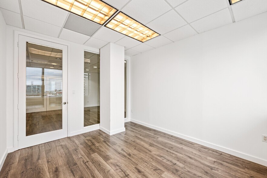 More Photos Of 150 SE 2nd Ave, Miami Coworking Space