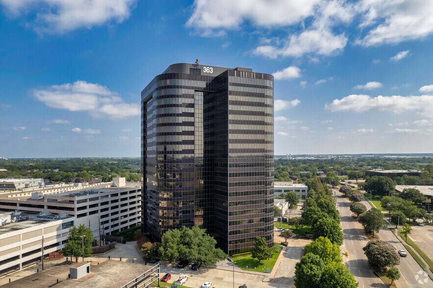 Primary Photo Of 363 N Sam Houston Pky E, Houston Office For Lease