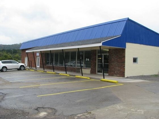 More Photos Of 10894 Nashville Hwy, Liberty Freestanding For Sale