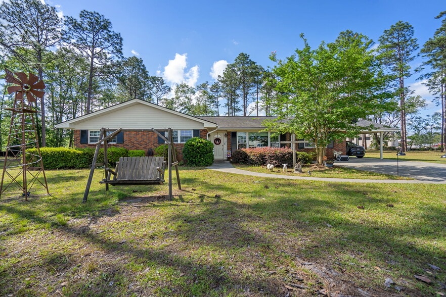 More Photos Of 695 Blue Jay Rd, Rincon General Retail For Sale