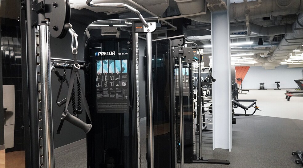 More Photos Of 101 E 2nd St, Tulsa Office For Lease